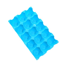 Plastic egg holder, 15 cavities, 4 pieces